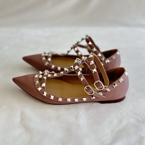 Kaitlyn Pan Studded T-Strap Flats - Picture 10 of 14